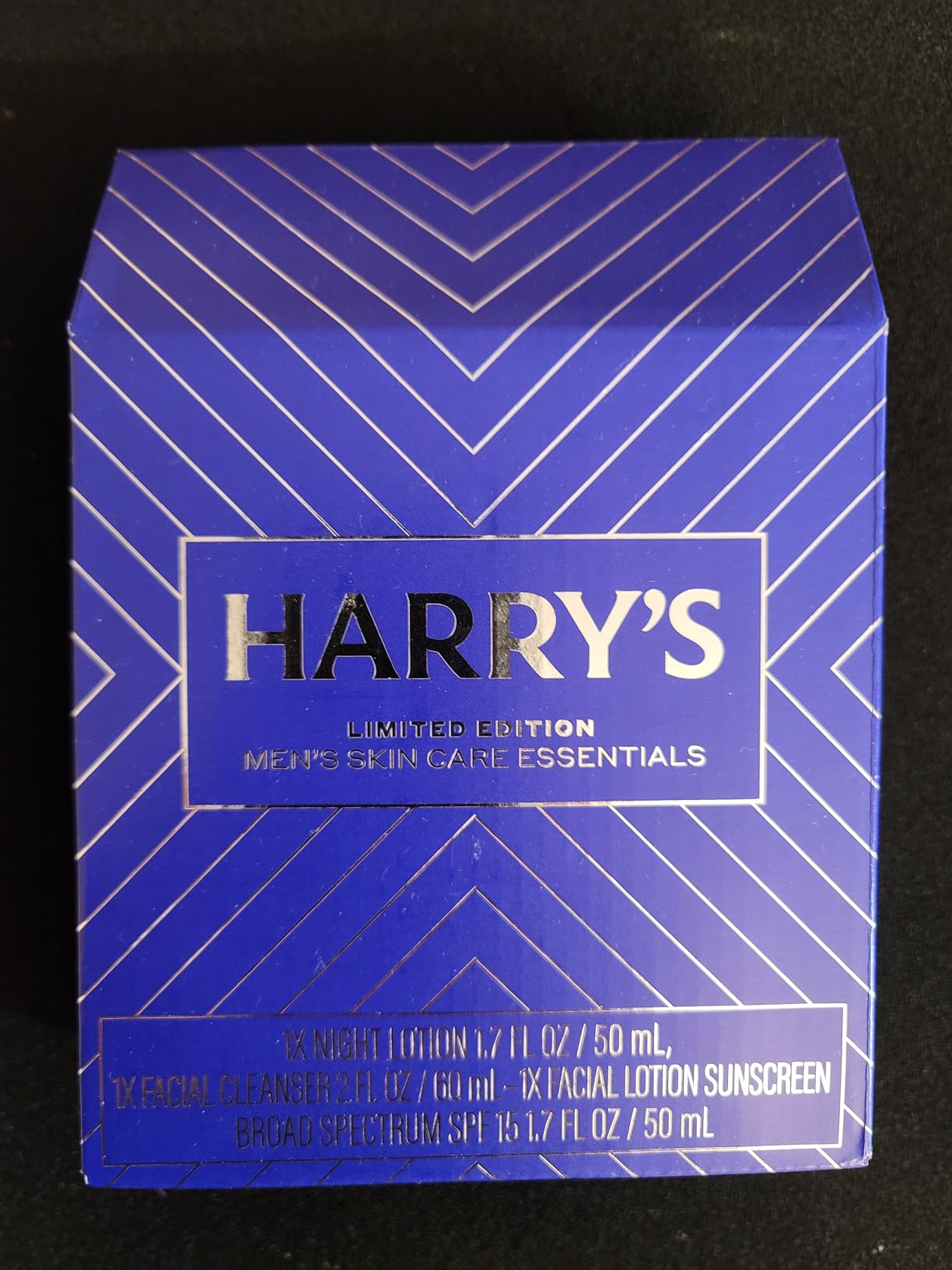 Harry's Limited Edition Holiday Gift Set for Men, Men's Skincare Essentials (2 oz Exfoliating Face Wash, Daily Face Lotion with SPF 15, Hydrating Night Lotion) customer photo 1