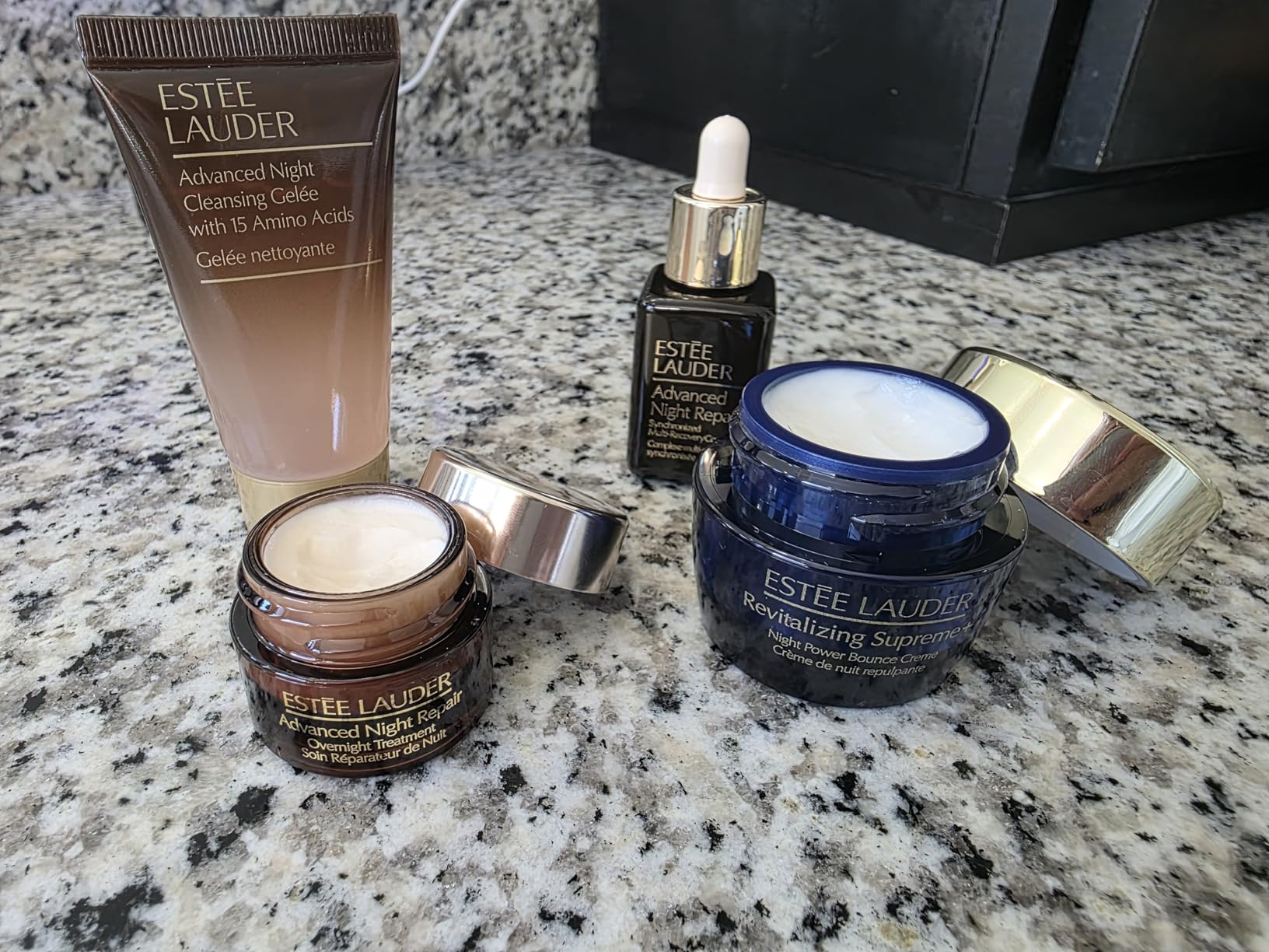 Estée Lauder Dream Skin In One Sleep 4-Piece Skincare Set | Repair + Moisturize + Strengthen | Includes Cleanser, Face Serum, Moisturizer & Overnight Treatment customer photo 2