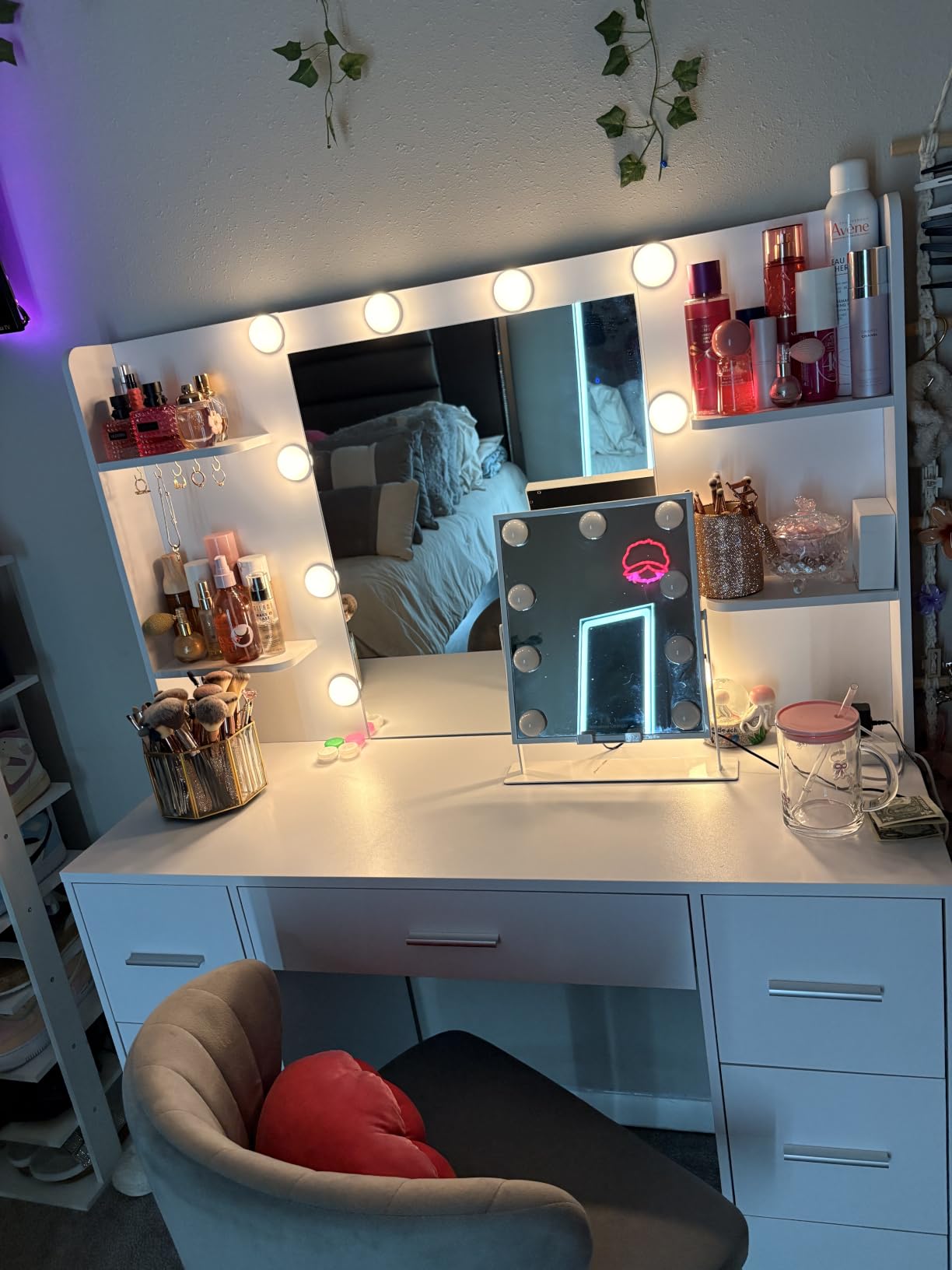 Quimoo Large Vanity Desk with Mirror and Lights, Makeup Vanity with 11 Drawers & 6 Open Shelves, 3 Color Modes & Adjustable Brightness, White Vanity for Girls customer photo 2
