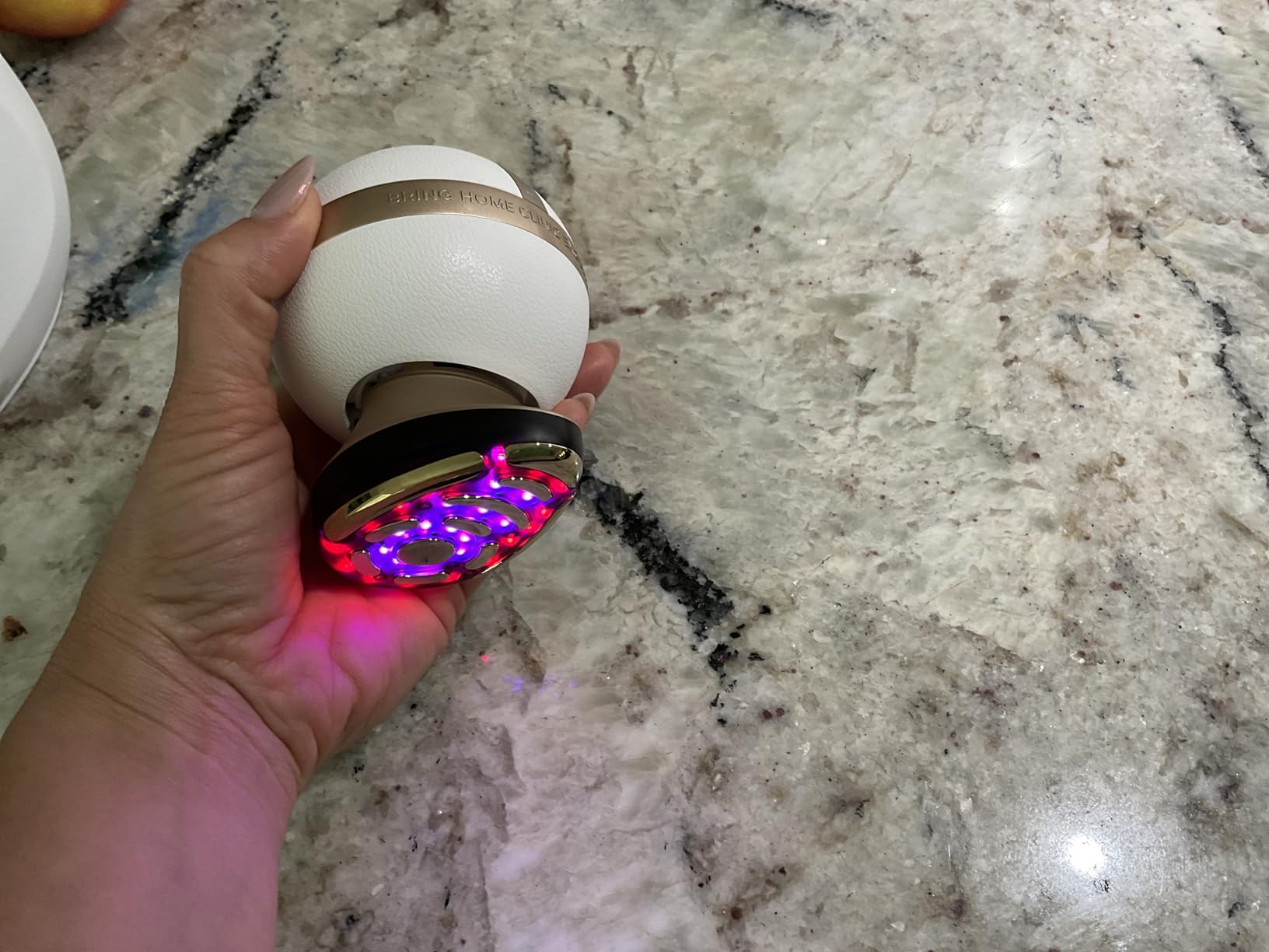 INIA SPHERA Upgraded 8-in-1 Microcurrent Facial Device for Face & Neck - Red Light, Thermal & Cooling Beauty Tool, 5 Custom Modes, At-Home Skin Stimulation & Glow Care Skincare Tool customer photo 1