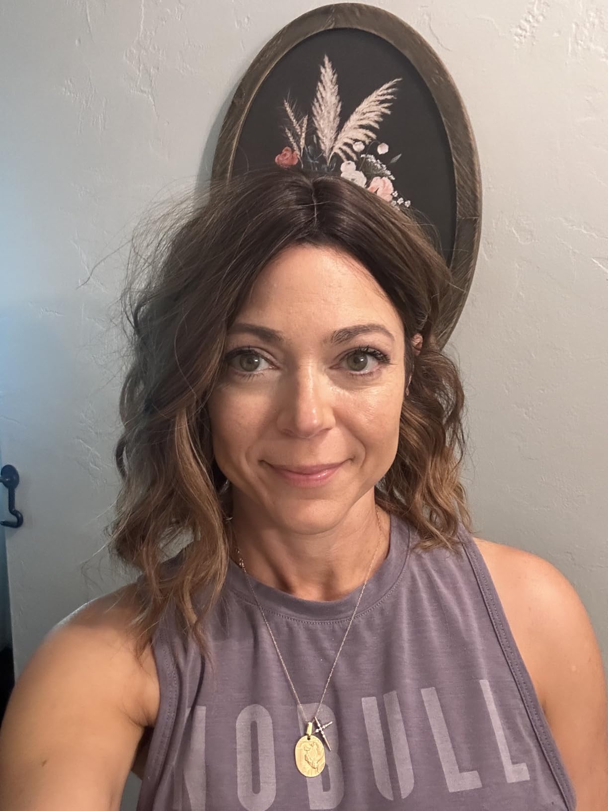 MORICHY Short Wavy Hair Topper for Women with Thinning Hair, 10 Inch Synthetic Lightweight & Breathable Hairpiece with 6.5