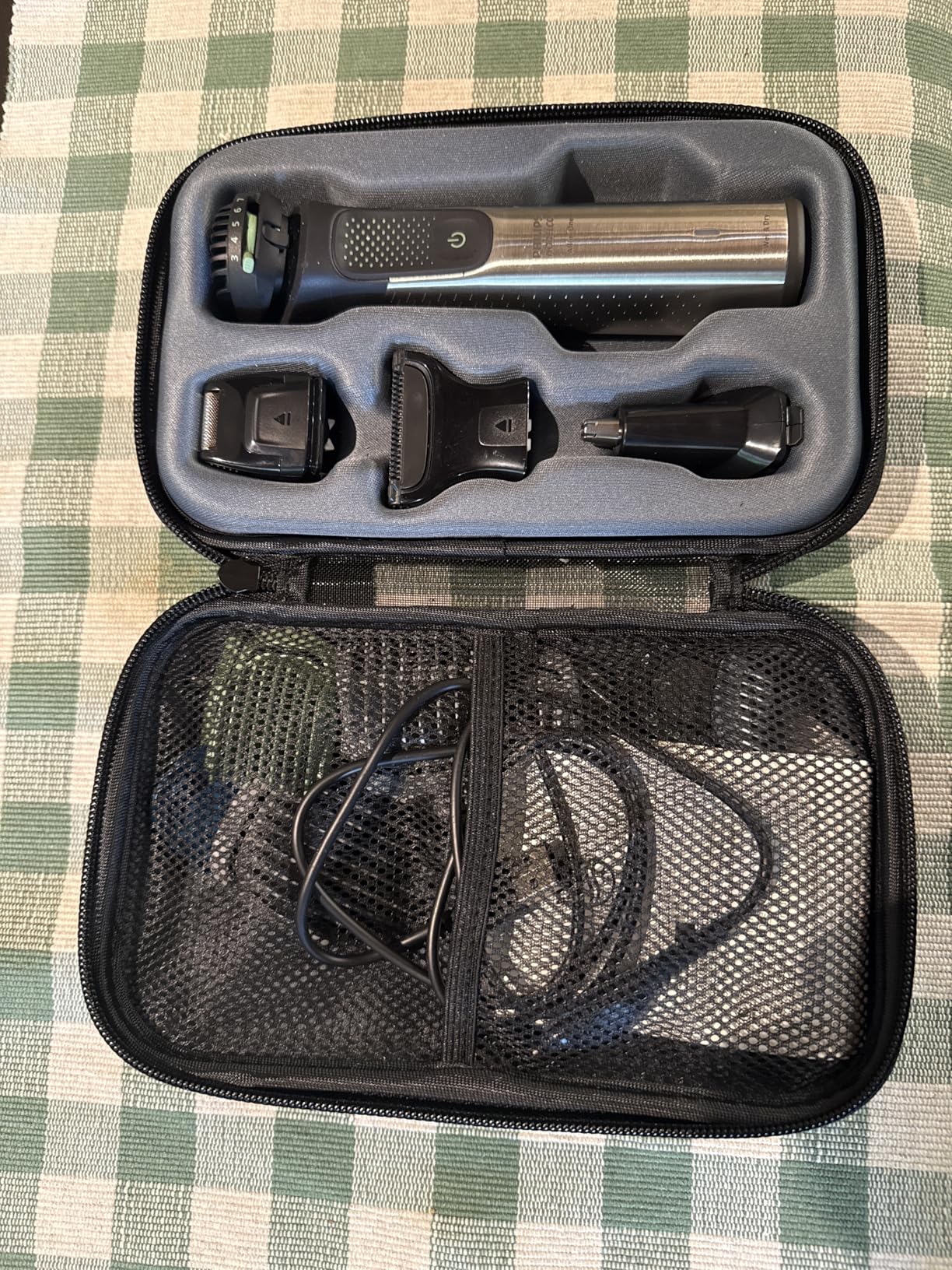 Norelco Philips All-in-One 9000 Series 23-Piece Trimmer - Electric Shaver and Clipper for Face, Beard, Head & Body, Self-Sharpening Full Metal Blades, 29 Length Settings (0.5-16 mm), MG9575/49 customer photo 2
