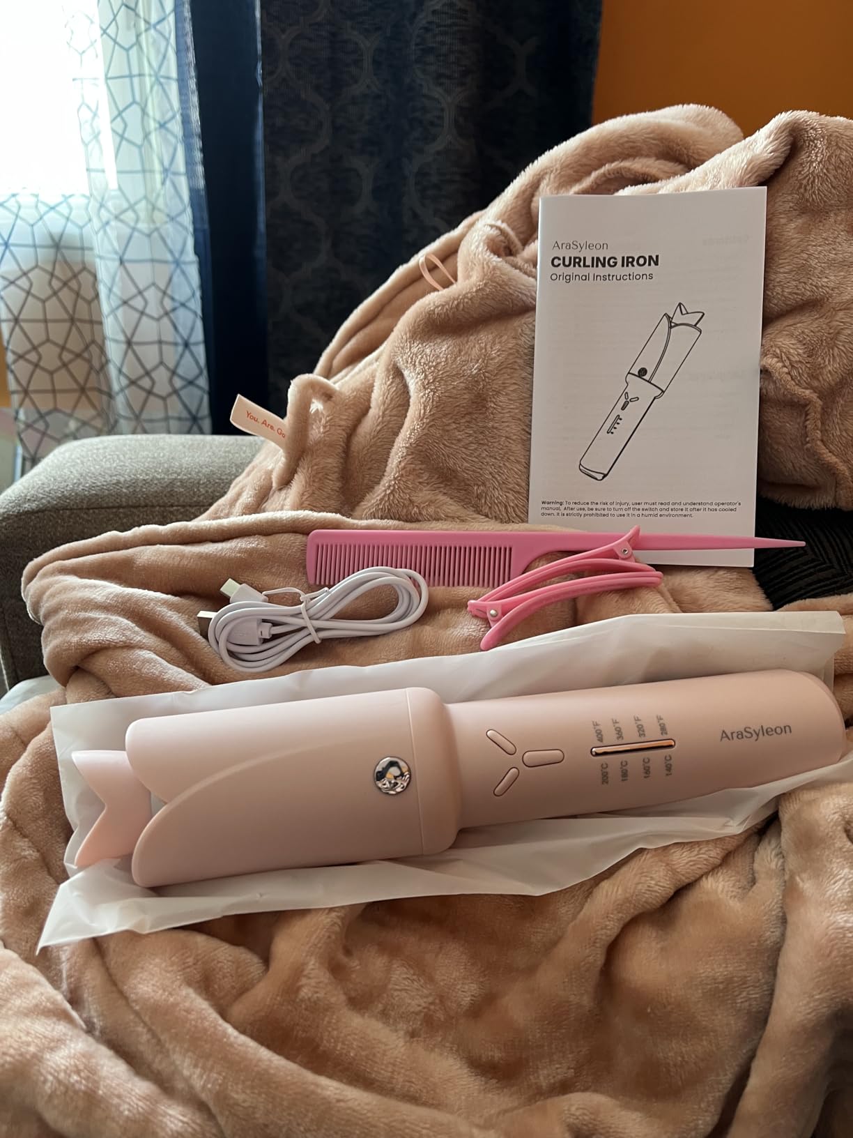 Cordless Curling Iron Automatic Hair Curler Rotating, 1.25-Inch Curling Wand Rechargeable On The Go Wireless Portable Safe & Anti-Scald Beginner-Friendly customer photo 1