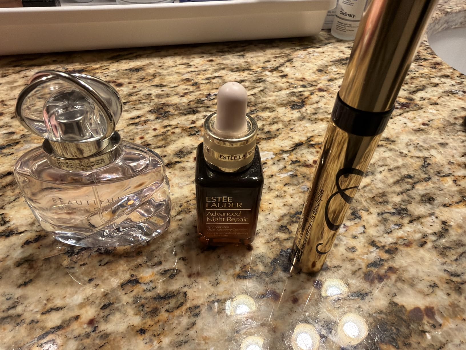 Estée Lauder Estée Favorites Gift Set | Amazon Exclusive 3-Piece Set with Full-Size Advanced Night Repair Serum, Full-Size Sumptuous Extreme Mascara & Beautiful Magnolia Fragrance customer photo 1