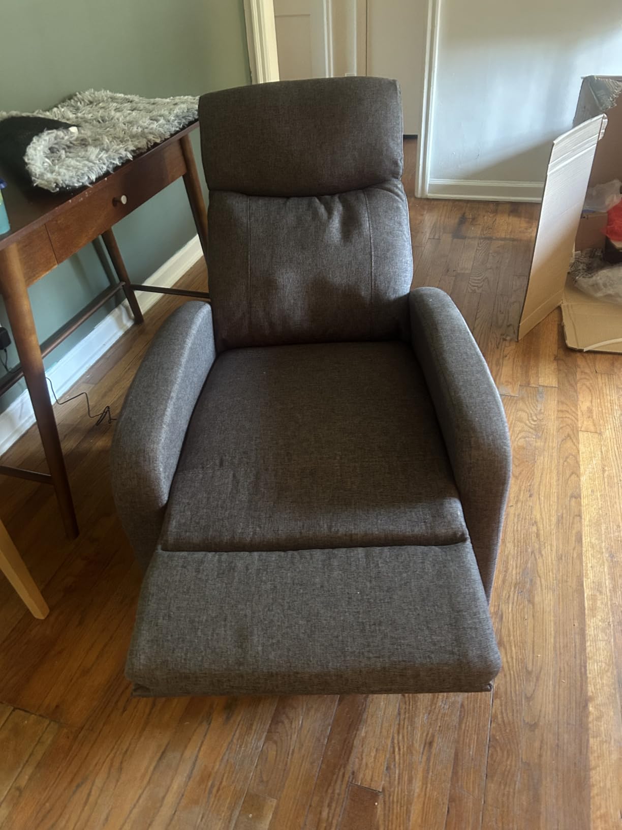 Sweetcrispy Massage Recliner Chair for Adults, Adjustable Home Theater Seating with Lumbar Support for Living Room, Modern Fabric Reclining for Small Space, Beige customer photo 1