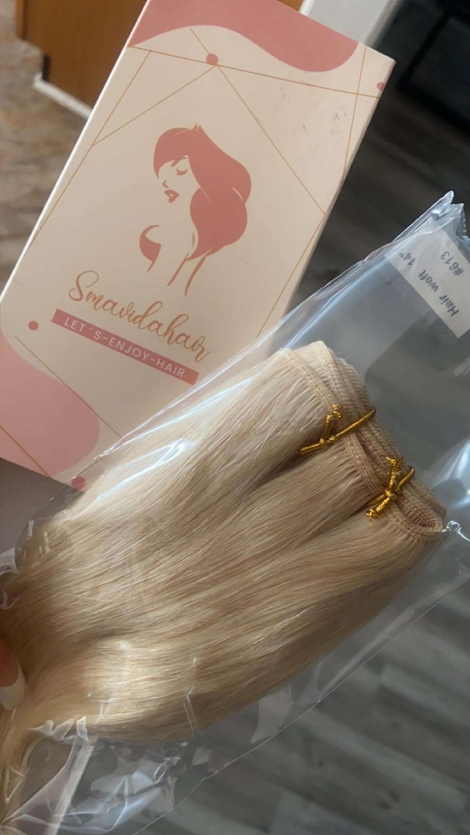 Weft Hair Extensions Human Hair for Women, 18 Inch 100g Straight Remy Black and 613 Blonde Highlights Sew in Hair Extensions, Double Weft Full Head Weave Hair Can Be Dyed customer photo 1