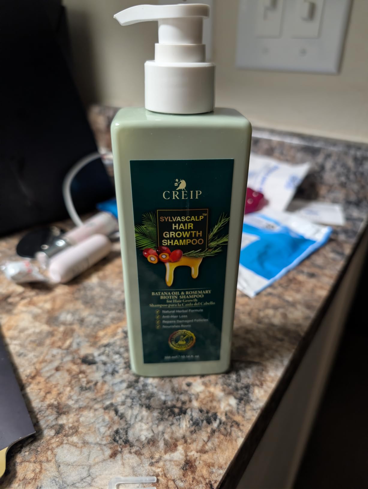 Rosemary & Batana Oil Hair Growth Shampoo: Hair Loss Shampoo for Men and Women with Biotin, Sulfate & Fragrance-Free Thickening customer photo 2