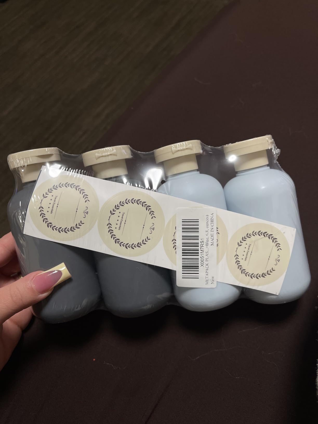 METAPACK 4Pack 6.8oz Travel Shampoo Bottles with Labels, Refillable Travel Bottles, Flip Top Squeeze Bottles, Portable Plastic Toiletry Containers for Lotion, Conditioner & Body Wash (Grey, Blue) customer photo 2