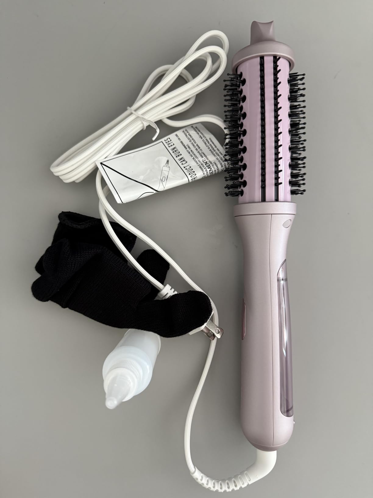 SHEGLAM Steam Thermal Brush 1.5 inch Round Brush 4-in-1 Steam Curling Brush | 3 Adjustable Steam Settings, Scald-Proof Nano-Steam, Fast Heating, Less Damage, Anti-Frizz, Dual Voltage, Volume, Long-Last customer photo 1