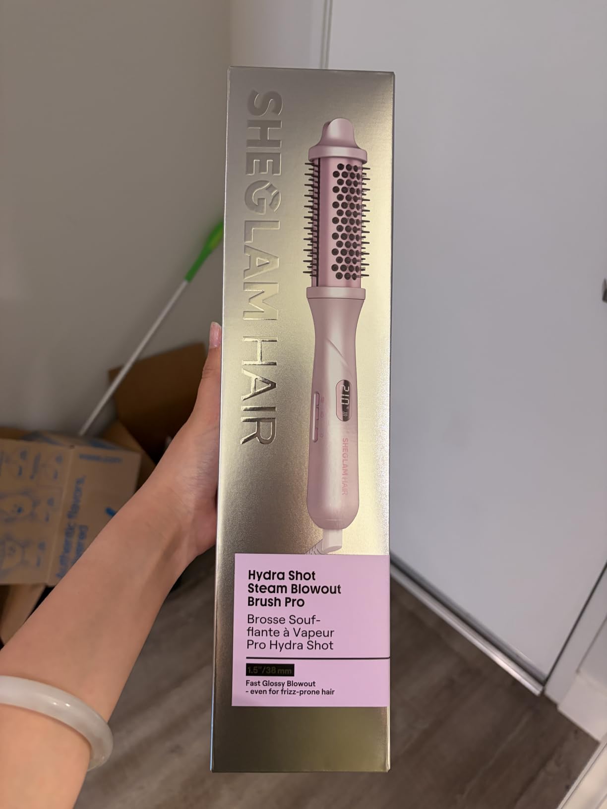SHEGLAM Steam Thermal Brush 1.5 inch Round Brush 4-in-1 Steam Curling Brush | 3 Adjustable Steam Settings, Scald-Proof Nano-Steam, Fast Heating, Less Damage, Anti-Frizz, Dual Voltage, Volume, Long-Last customer photo 2