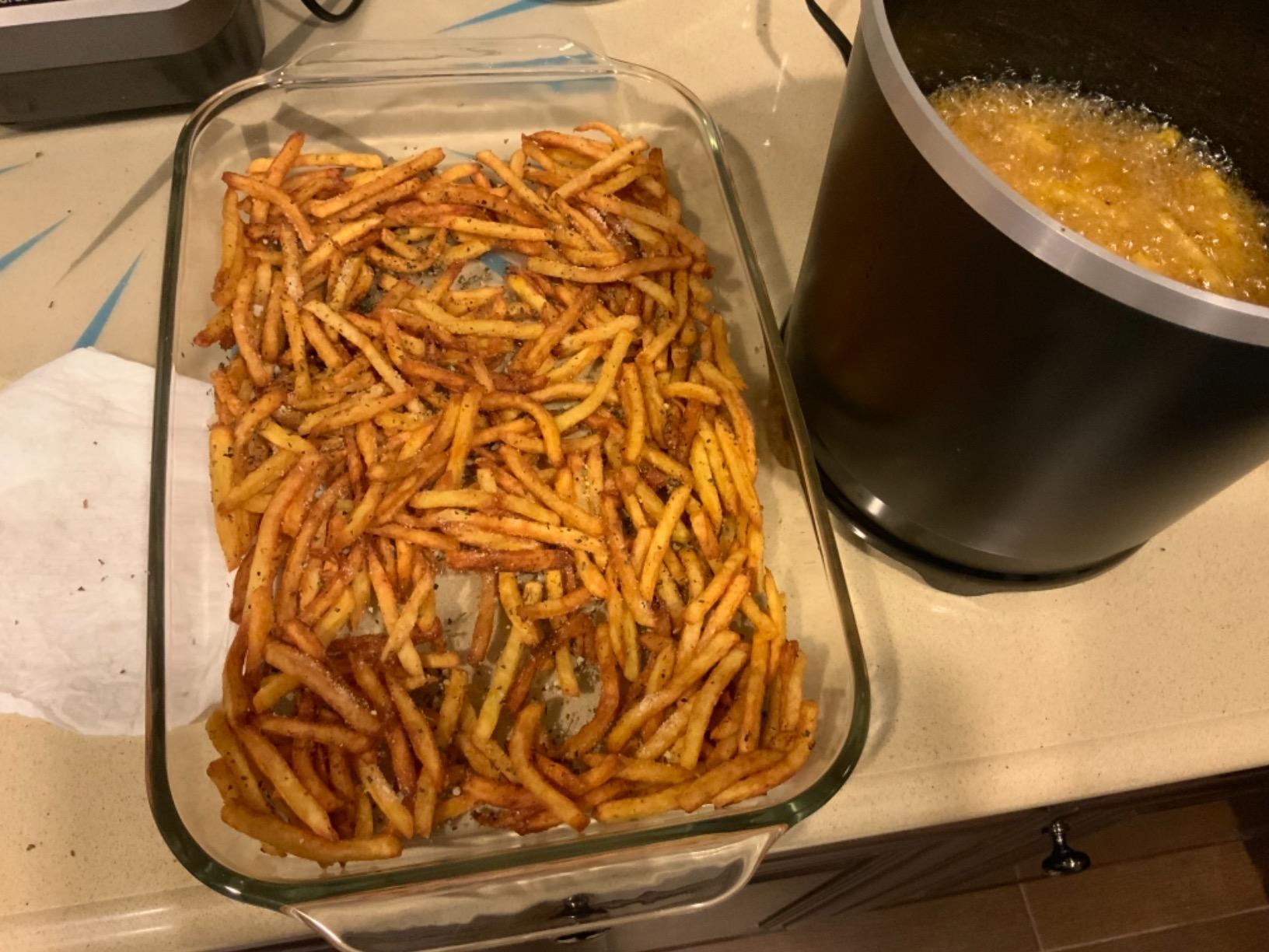 Presto 05411 GranPappy Electric Deep Fryer customer photo 1