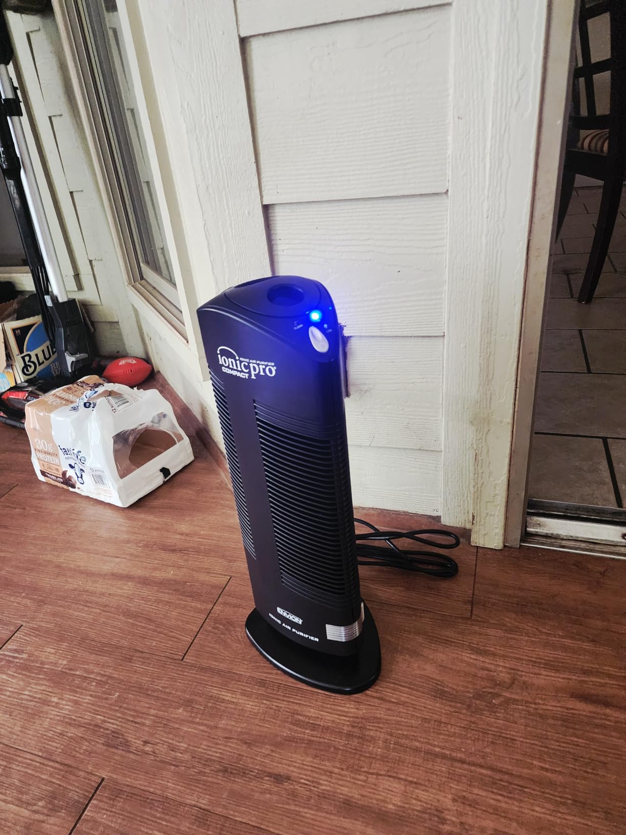 Ionic Pro Compact Air Purifier Tower, Never Replace Filters, Quiet Negative Ion Technology, Captures Pollutants, Pet Dander, Dust, Odor, Smoke, and More, CA200, Cleans Rooms Up to 300 sq. ft customer photo 1