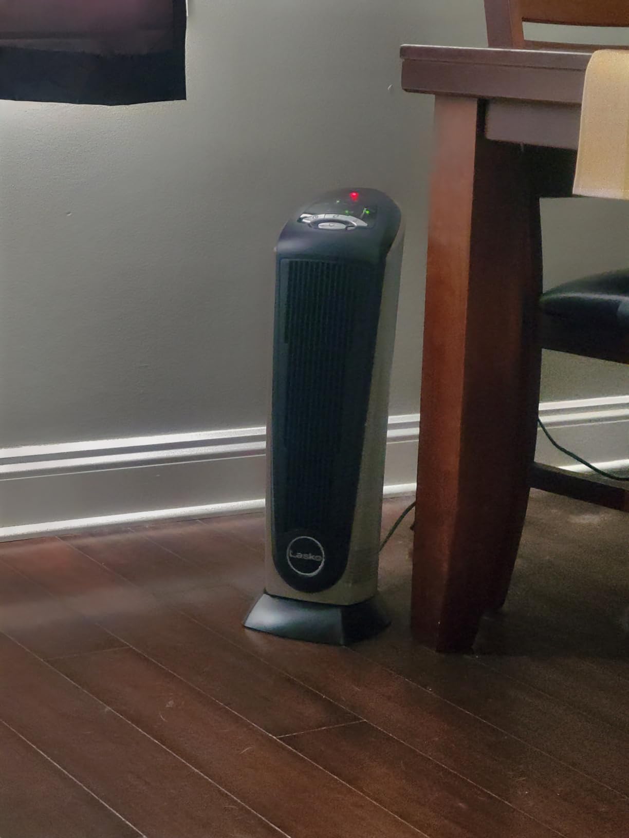 Lasko 1500W Ceramic Tower Space Heater with Remote, Thermostat, Timer & Widespread Oscillation, Portable Electric Heater for Indoor Use, Bedroom & Living Room, 751320 customer photo 2