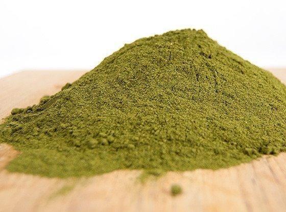 Amazing Grass Super Greens Powder, Organic, Greens Superfood Powder, Smoothie Supplements, Supports Digestion, Probiotics, Spirulina, Beet Root, Original, 30 Servings, 8.5 Ounce (Packaging May Vary) customer photo 1