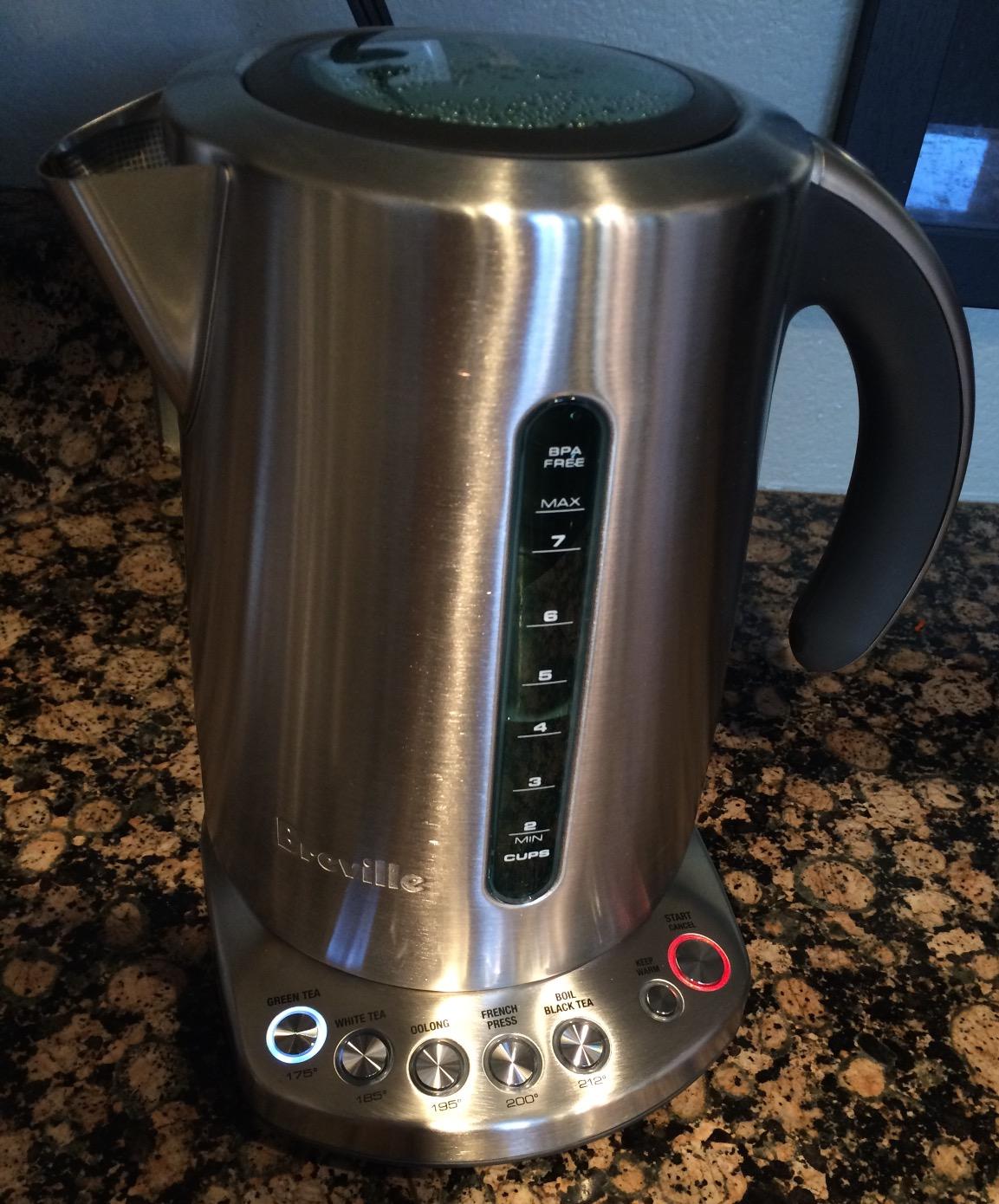 Breville BKE820XL IQ Kettle Water Boiler, Brushed Stainless Steel | Intelligently heat water with auto shut-off and keep-warm settings for precise tea brewing | 7 cup capacity customer photo 1
