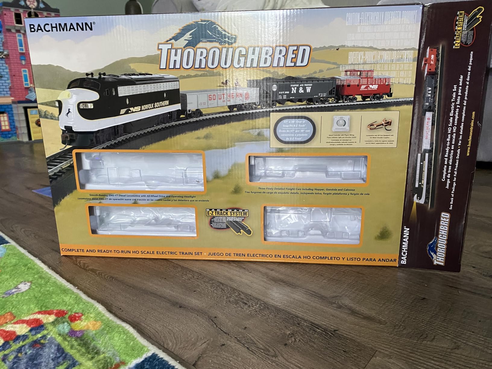 Bachmann Trains Thoroughbred Ready To Run Electric Train Set - HO Scale customer photo 1