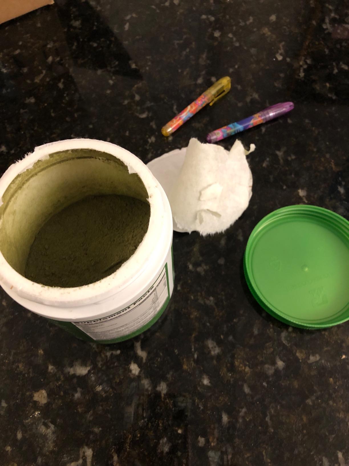 Amazing Grass Super Greens Powder Energy, Organic Greens Blend Smoothie Supplement, Plant Based Caffeine, Yerba Mate, Green Tea Leaf, Beet Root, Lemon Lime, 30 Servings, 7.4 Ounce (Packaging May Vary) customer photo 2