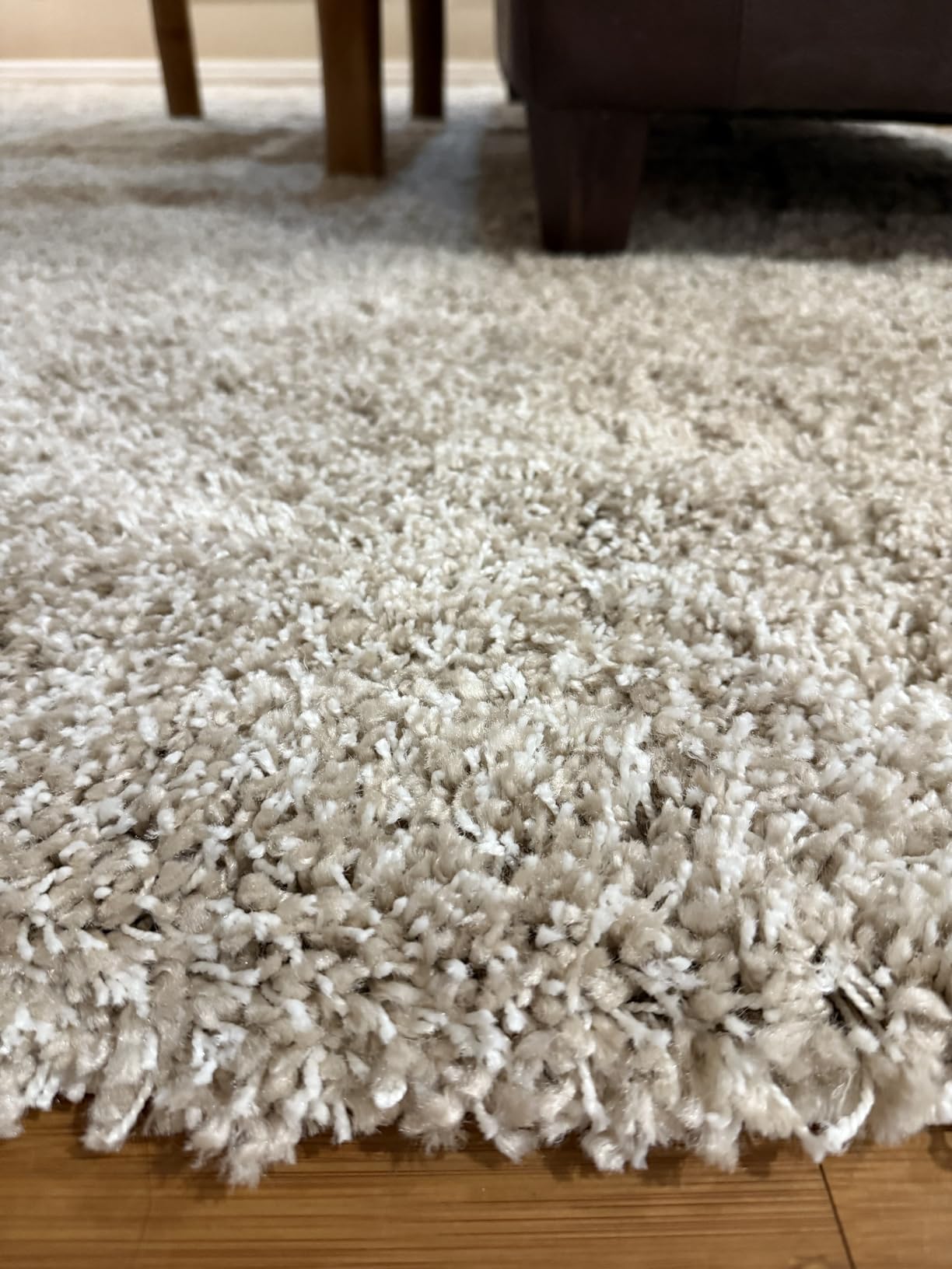 SAFAVIEH California Shag Collection Area Rug - 5'3' x 7'6', Beige, Non-Shedding & Easy to Clean, Ultra Plush Thick Pile, Ideal for Living Room, Bedroom, Dining Space (SG151-1313) customer photo 1