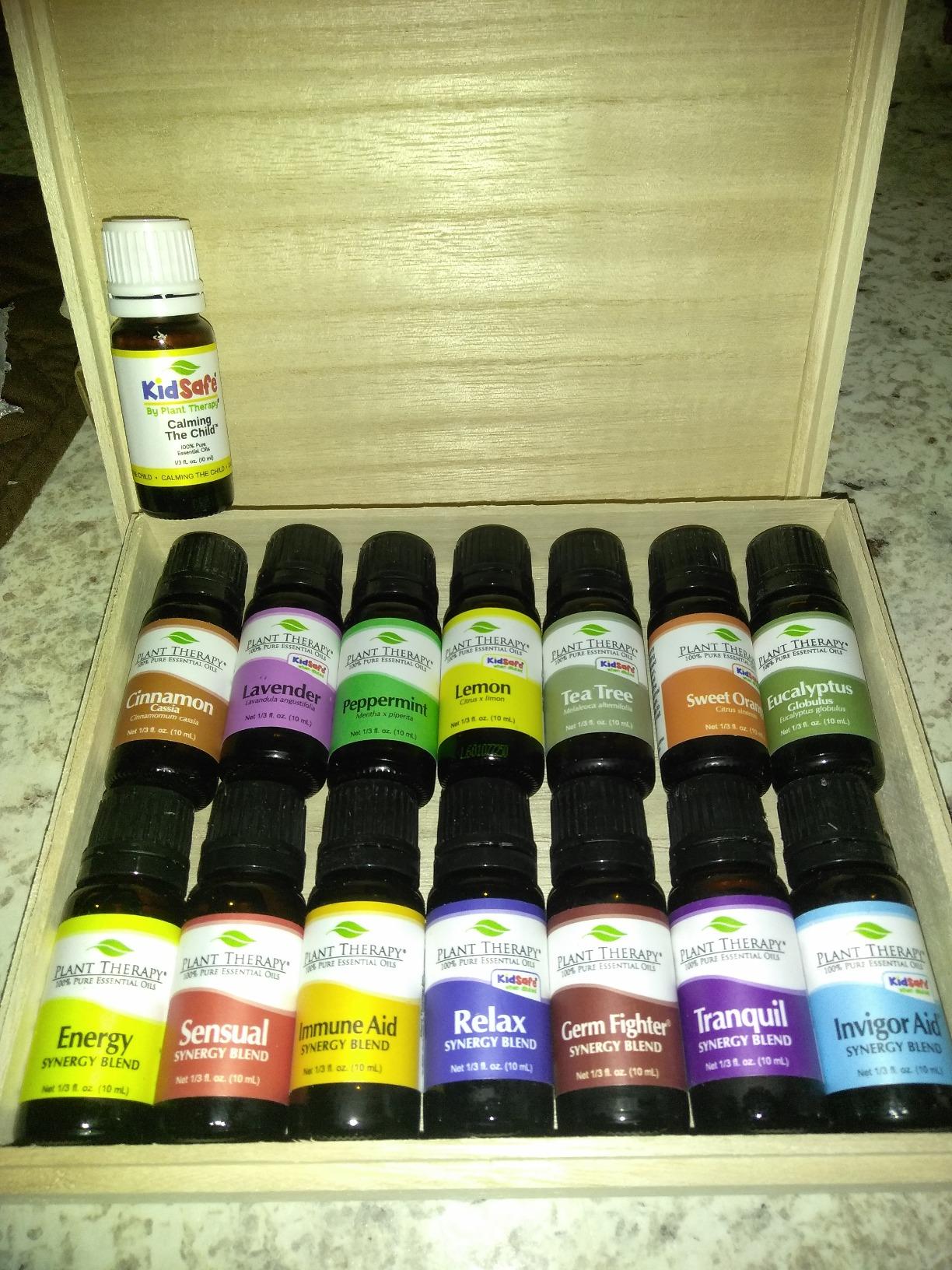 Plant Therapy 7 & 7 Essential Oils Set, Each 10 mL (1/3 oz) | 7 Most Popular Single Essential Oils Plus 7 Favorite Blends, Pure & Undiluted, Great for DIYs, Skincare & Diffusers customer photo 1