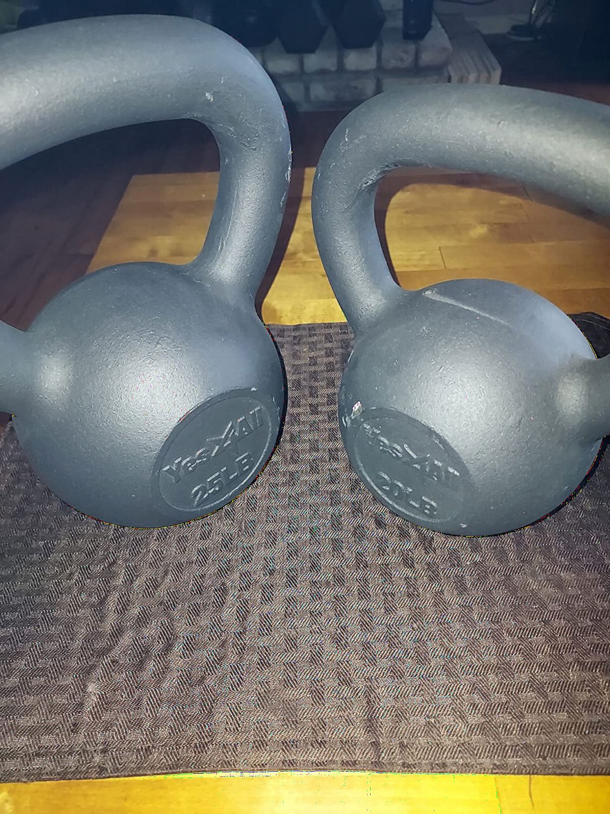 Yes4All Kettlebell Sets, 5 - 10 - 15 - 20 - 25 - 30 LB Cast Iron Strength Training Kettlebells, Wide Handles & Flat Bottom, Multi-Level from Beginners to Pros for Strength Training & Home Gym customer photo 1