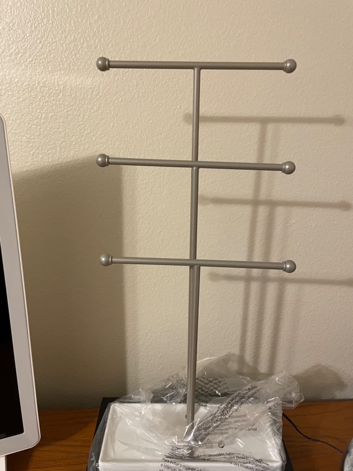Umbra Trigem Jewelry Stand, Tiered Necklace Holder, Steel, White/Brass | Multi level design, tangle free solution, doubles as accessory tray, padded scratch protection, 19 inches tall customer photo 1