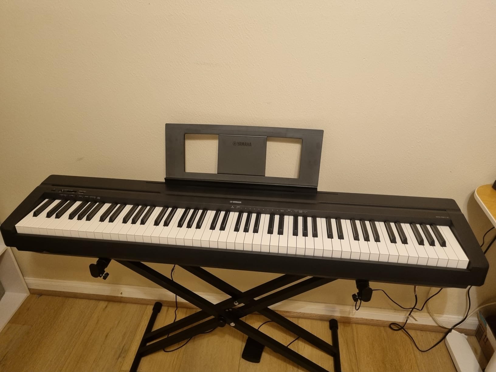 Yamaha 88-Key Weighted Portable Digital Piano Keyboard with Music Rest, Sustain Foot Switch, Built-in Speakers, USB Connectivity, Black (P45B) customer photo 1