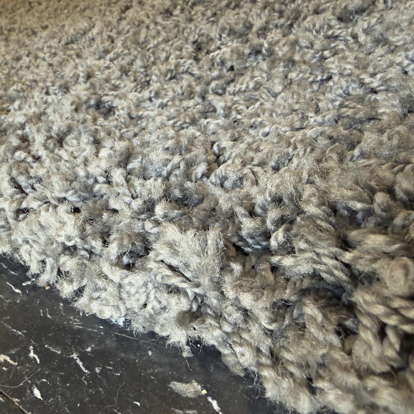 Unique Loom Solid Shag Collection Area Rug (5' 1