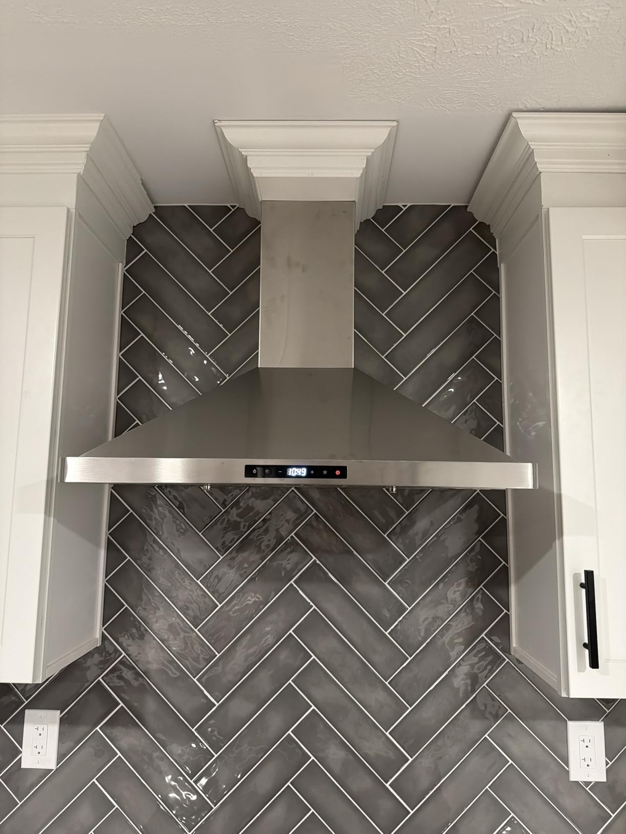 30 in. Vista Coll 380 CFM Ducted Wall Mount Range Hood LED, Stainless Steel | Cosmo COS-63175S Soft Touch Controls, 3 Fan Speeds, Permanent Dishwasher-Safe Baffle Filters, Backdraft Damper customer photo 1