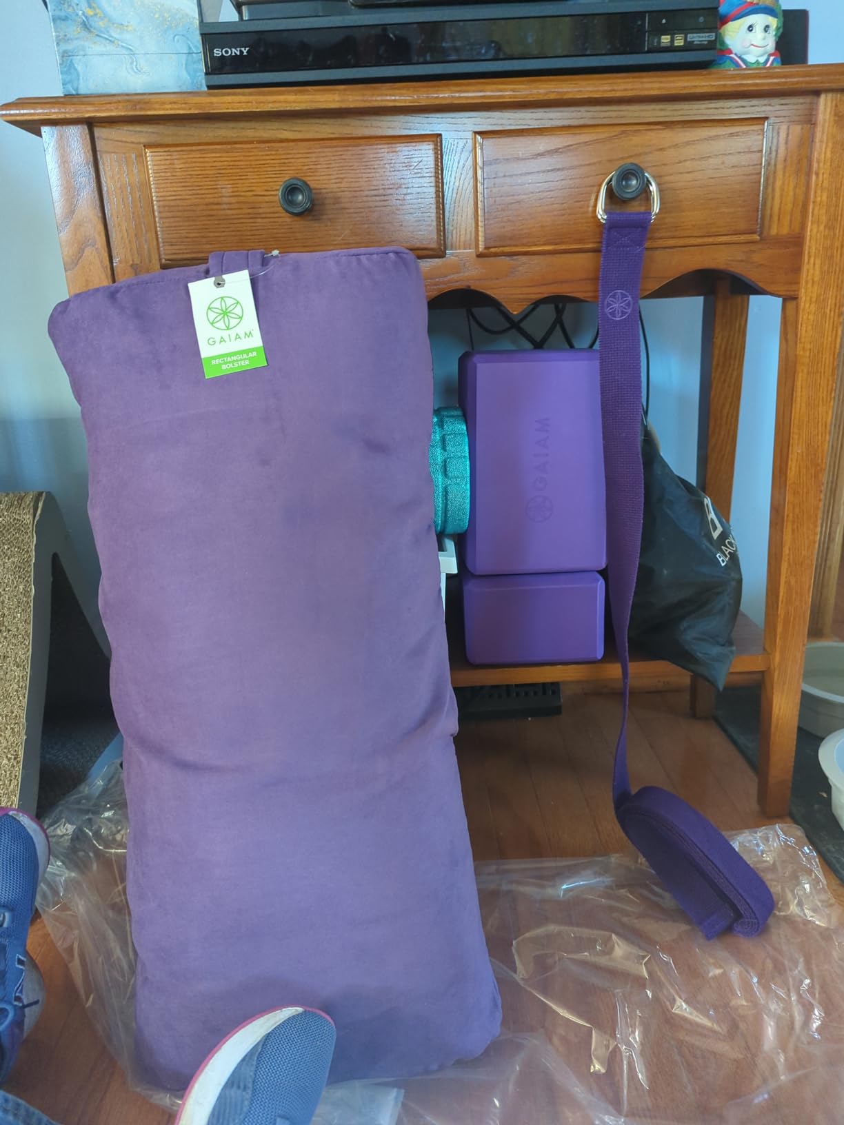 Gaiam Yoga Bolster Pillow, Soft Meditation Cushion for Yoga, Massage and Back Support, Breathable Cotton Fill, Zippered Microfiber Cover, Easy-Carry Handle, Machine Washable customer photo 2