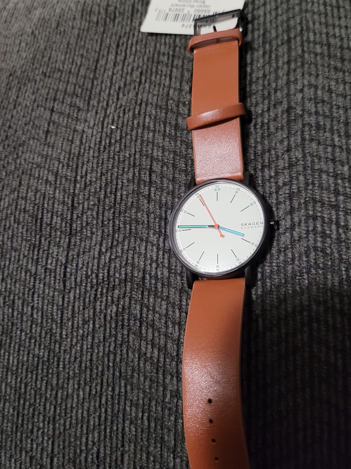Signatur Minimalist Stainless Steel Watch for Men customer photo 1