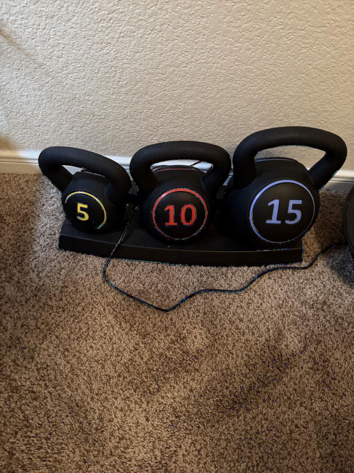 Best Choice Products 3-Piece Kettlebell Set with Storage Rack, HDPE Coated Exercise Fitness Concrete Weights for Home Gym, Strength Training, HIIT Workout 5lb, 10lb, 15lb customer photo 1