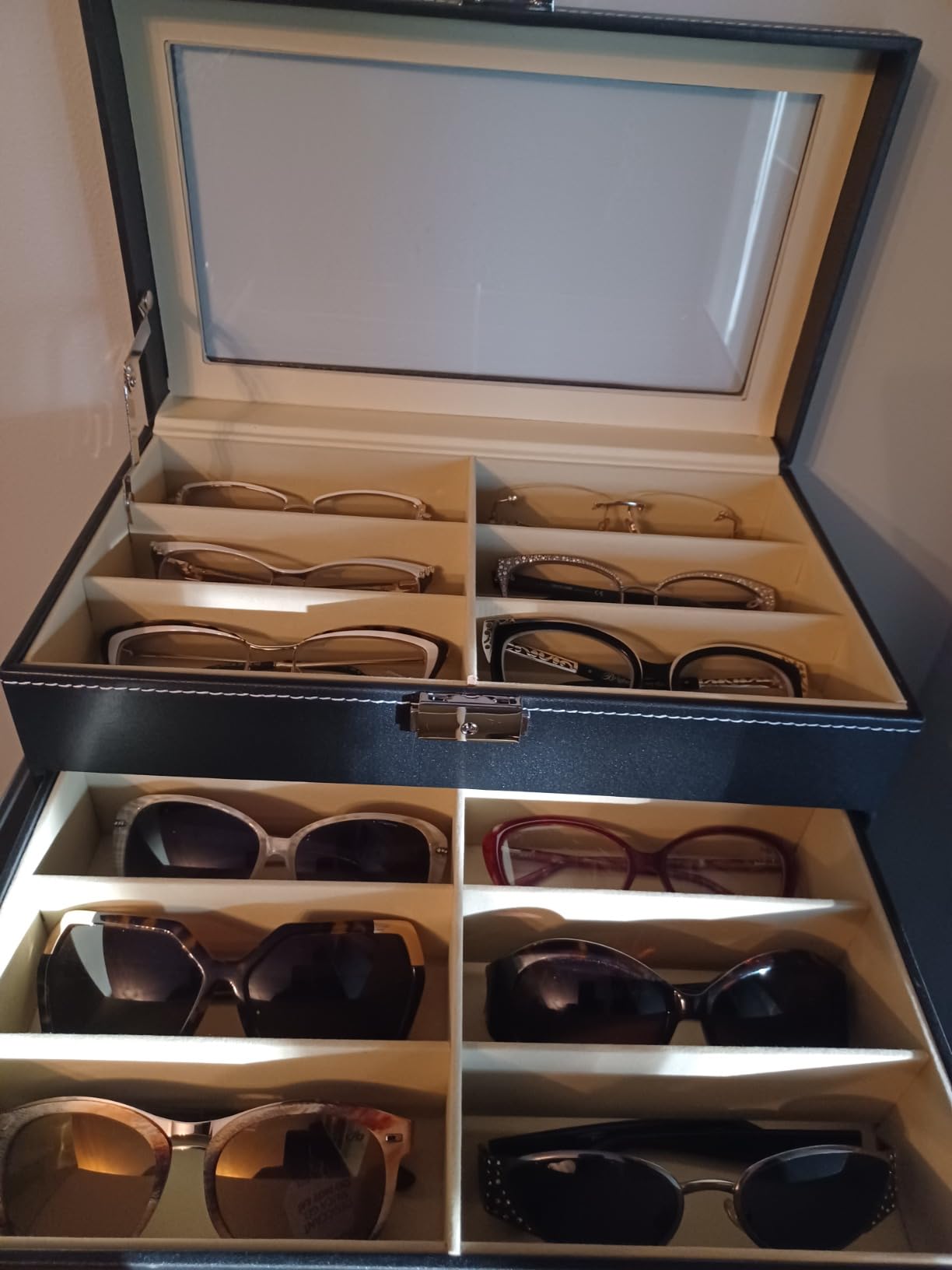 AUTOARK Leather 12 Piece Sunglass Storage Display Case, Black, AW-023 | Eyeglasses Organizer, Drawer Style, Lockable, Glass Top customer photo 1