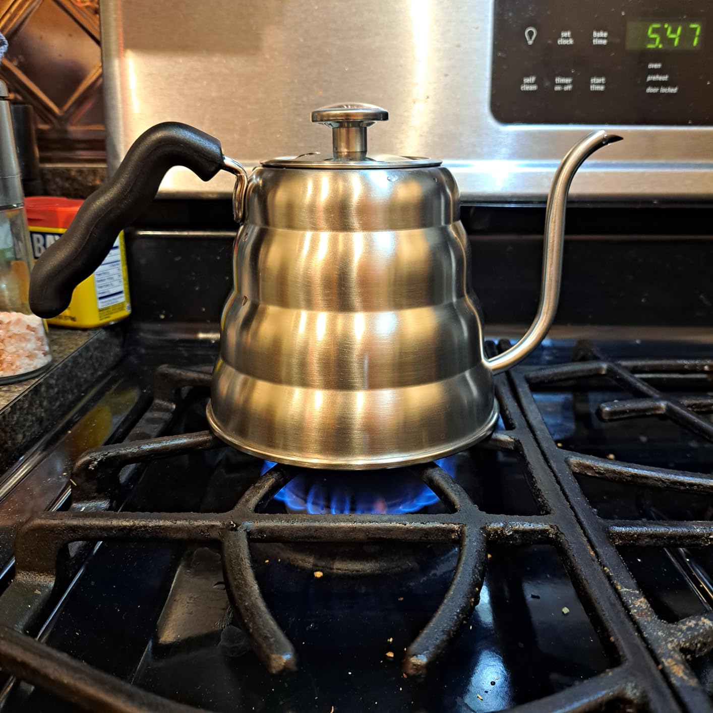 Bean Envy Pour Over Coffee Kettle, Small Gooseneck Kettle with Thermometer and Ergonomic handle, Pour Over Kettle Stainless Steel 40 Oz, Gooseneck Tea Kettle for all occasions. customer photo 1