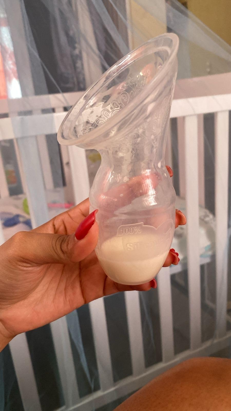 haakaa Manual Breast Pump for Breastfeeding, Silicone, Clear 4oz/100ml customer photo 1