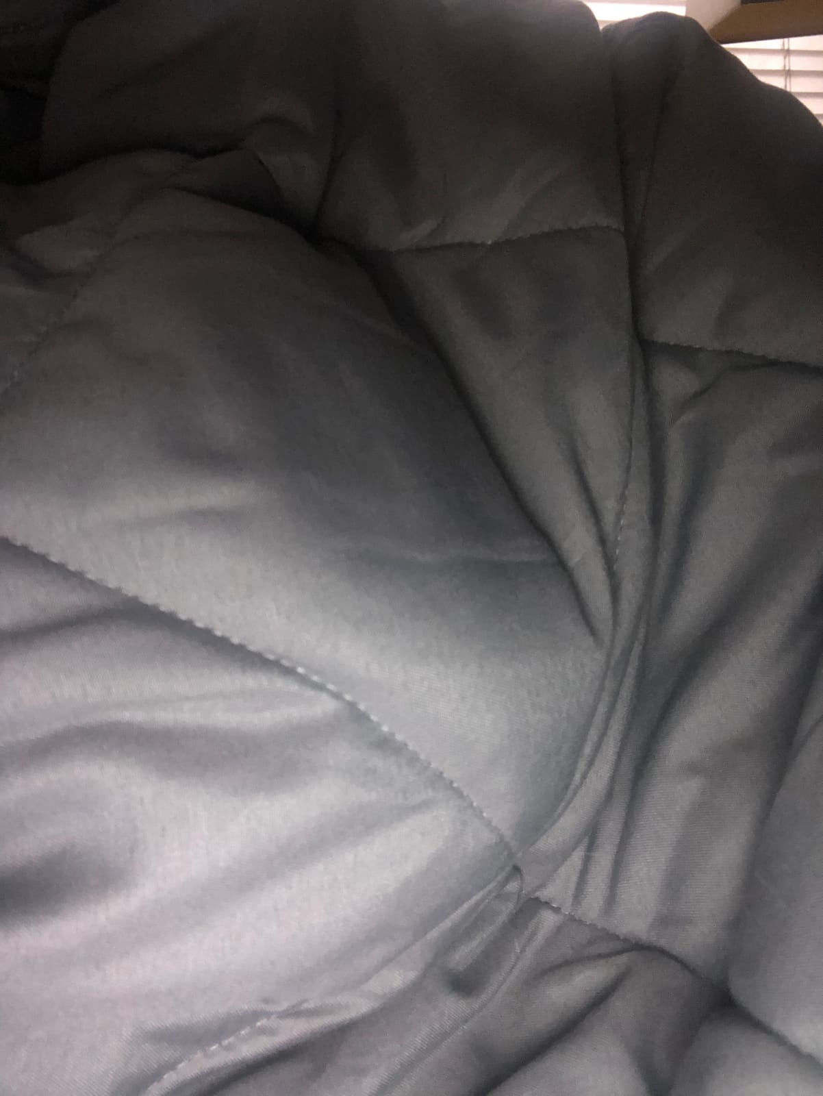 ZZZhen Weighted Blanket - High Breathability - 48''72'' 15LB - Premium Heavy Blankets - Calm Sleeping for Adult and Kids, Durable Quilts Grey, 48''72'' - 15LB customer photo 2