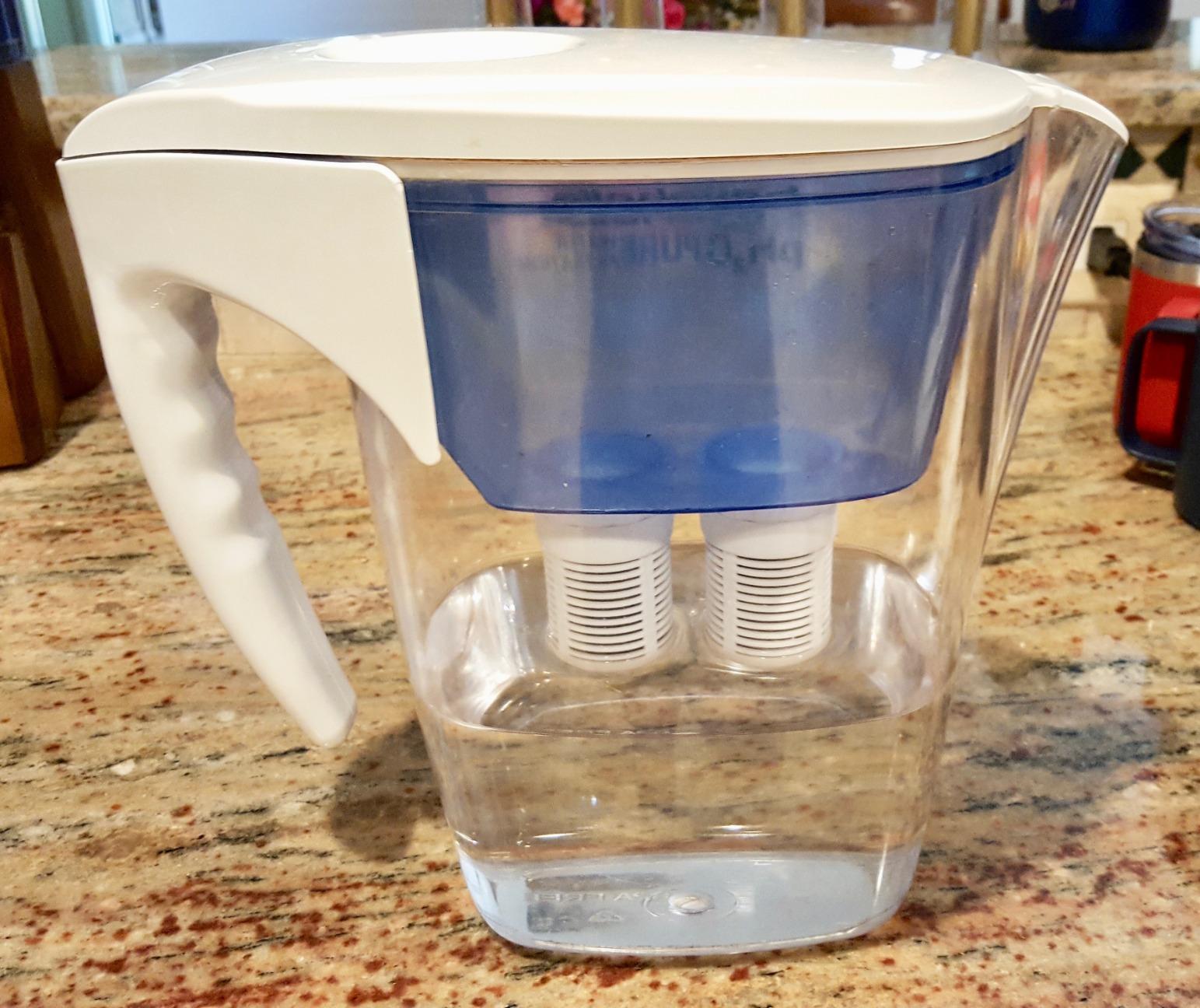 Seychelle pH2O Alkaline Water Filter Pitcher - pH Enhancing Filtration - USA-Made Filter, 64oz customer photo 1