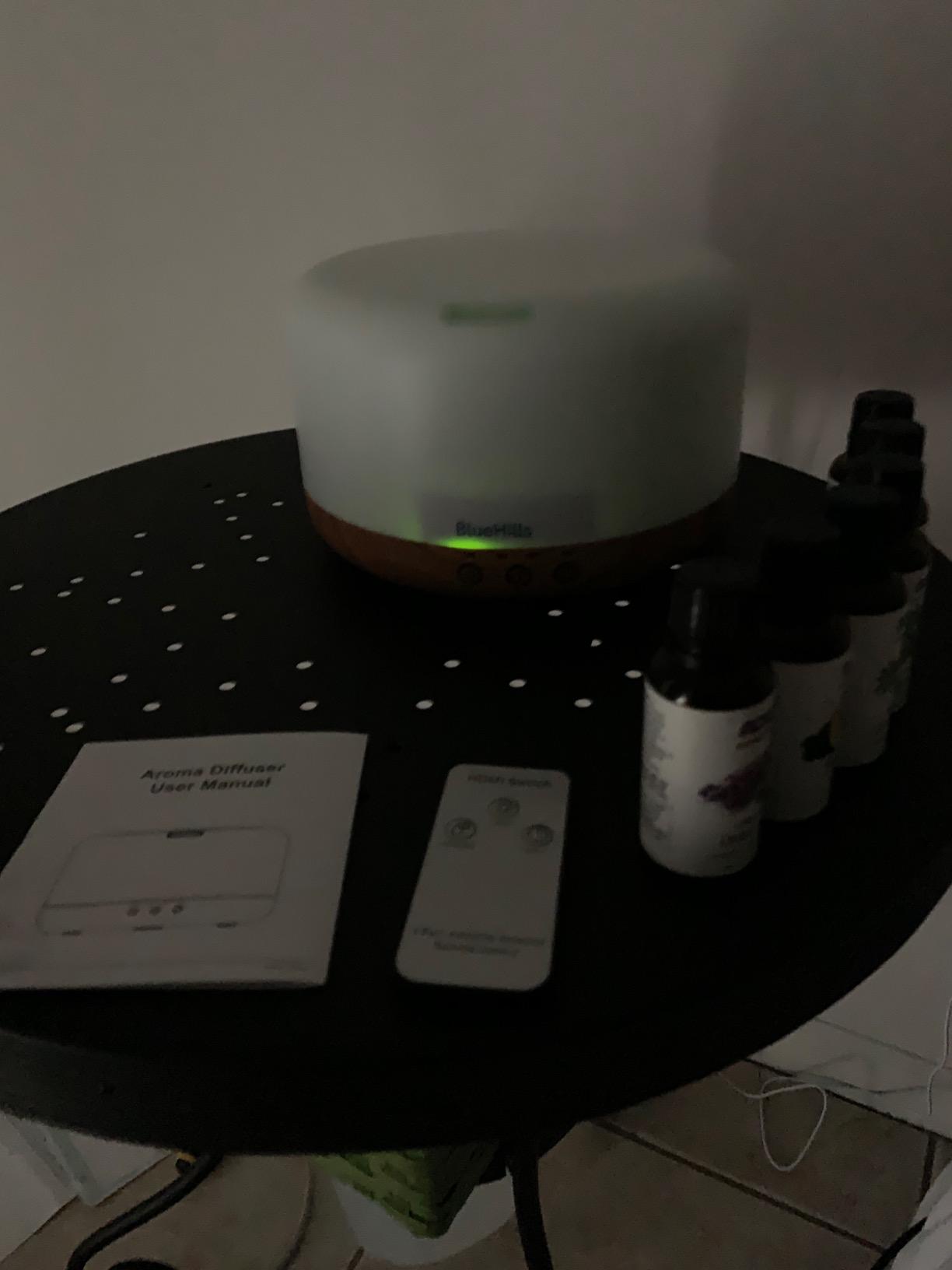 BlueHills 1000 ML Essential Oil Diffuser Premium Humidifier XL 1L Woodgrain | Aromatherapy, Remote Control, Timer, Large Room Coverage, High Mist, Whole House Diffuser, LED Lights, BPA-Free, 1 Liter D004 customer photo 2