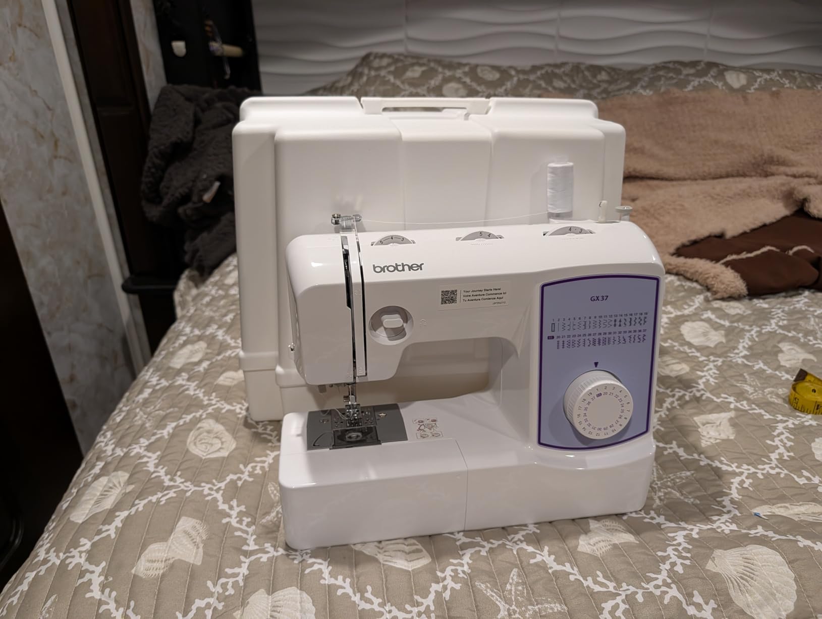 Brother GX37 Sewing Machine 37 Built-in Stitches | 37 Built-in Stitches, 6 Included Sewing Feet, Decorative stitches customer photo 2