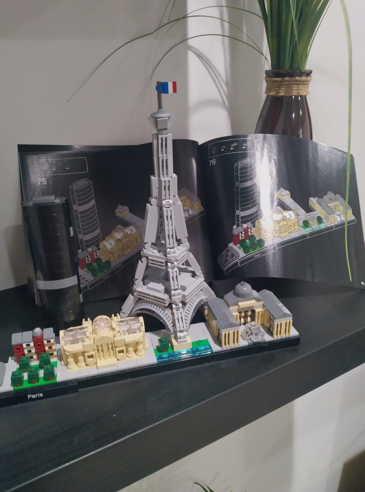 Architecture Paris Model Building Set - Detailed Display Building Block Set for Kids, Boys and Girls, Ages 12+ - Unique Gift for Travel & Architecture Enthusiasts - 21044 customer photo 2