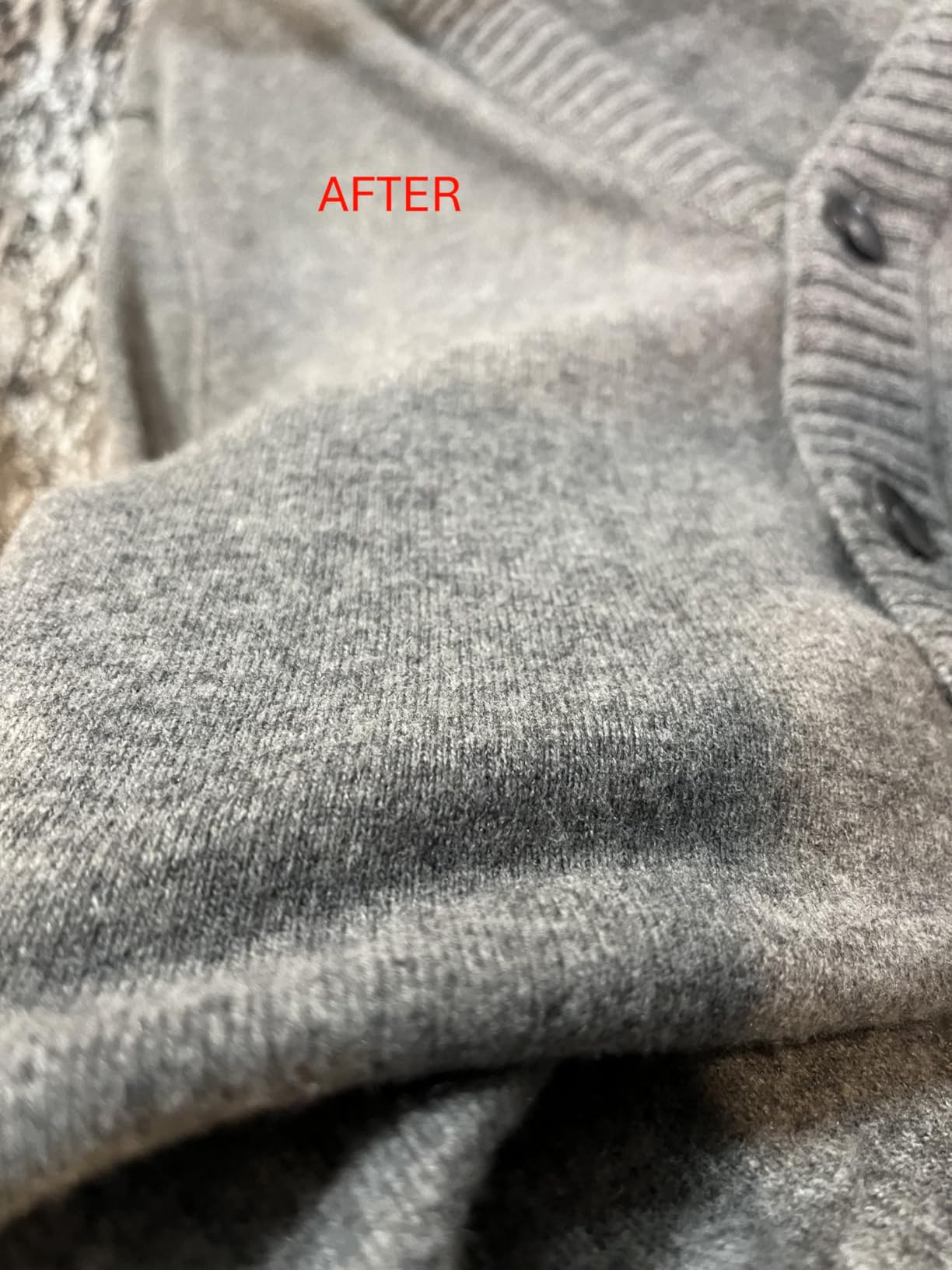Cashmere Comb | Sweater Comb - Removes Pills & Fuzz from Clothing customer photo 2