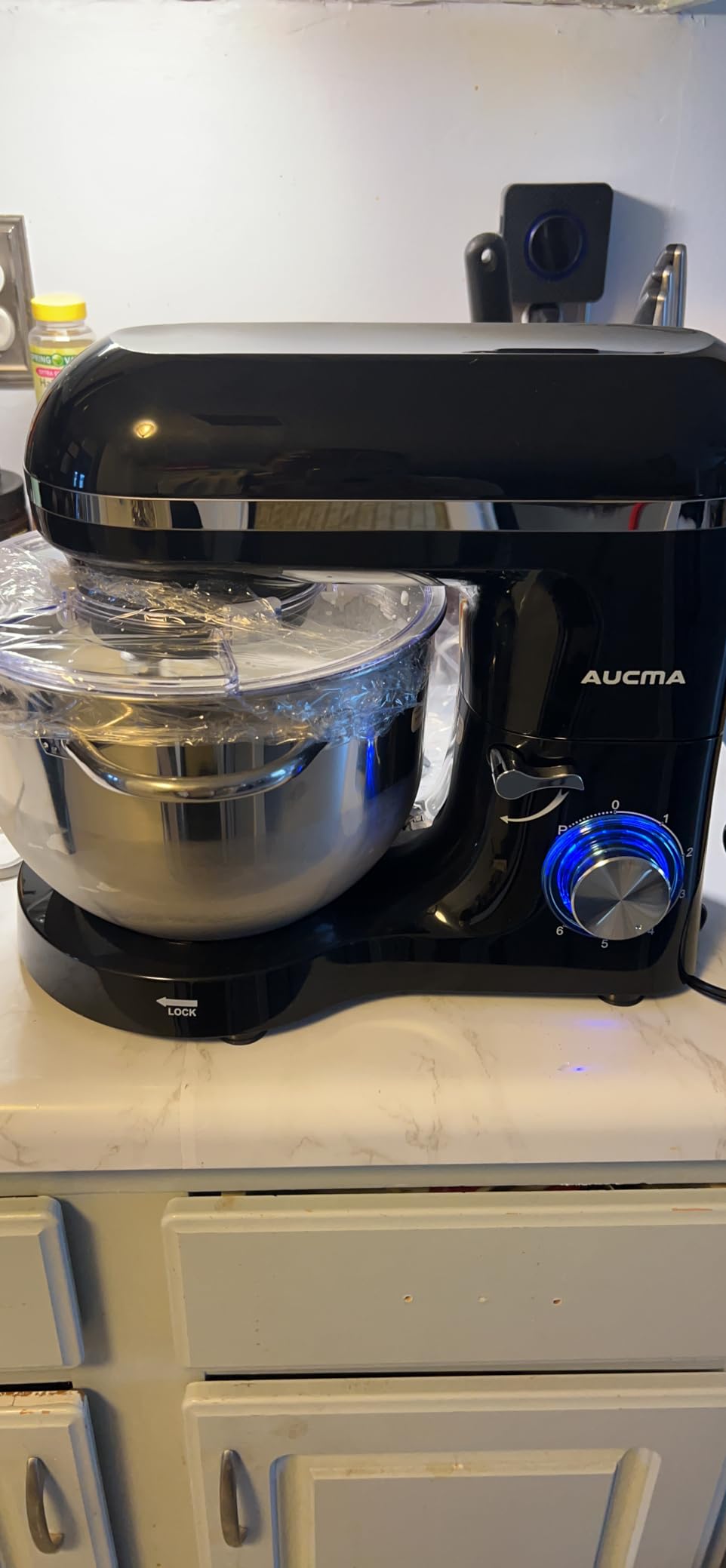 Aucma Stand Mixer,6.5-QT 660W 6-Speed Tilt-Head Food Mixer, Kitchen Electric Mixer with Dough Hook, Wire Whip & Beater (Silver, 6.5QT) customer photo 2