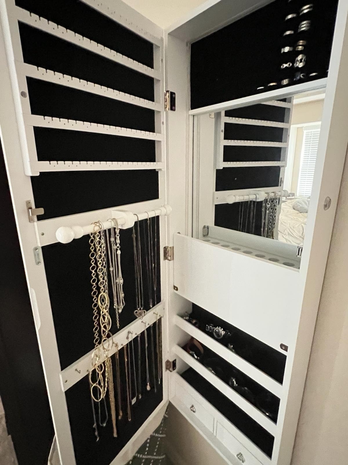 Best Choice Products LED Mirror Jewelry Cabinet, Tall Lockable Wall or Door Mounted Jewelry Armoire Organizer with Mirror, 2 Drawers, Lock, Cosmetic Tray, Shelves - White customer photo 1