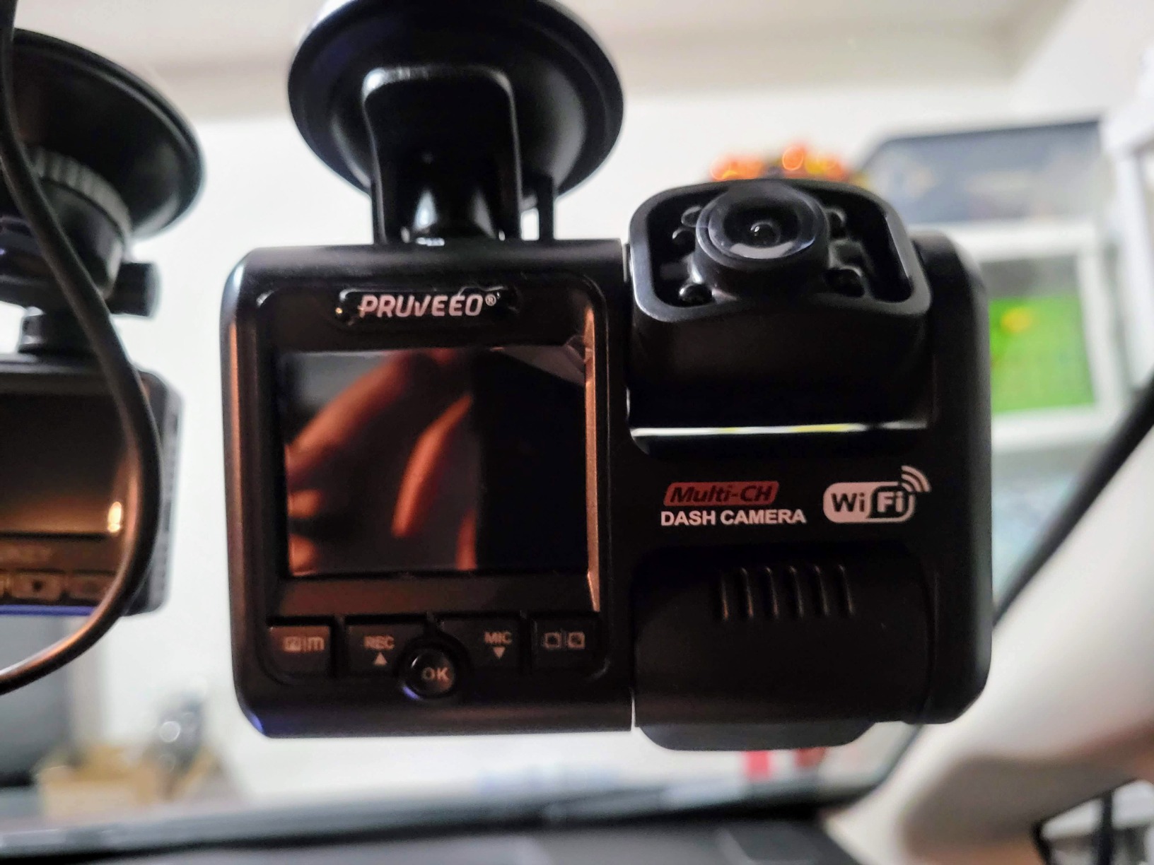 PRUVEEO Dash Cam, Front and Inside 1080P Dual FHD Dash Camera for Cars, Novatek Processor, Single-Channel 2160P, Infrared Night Vision, Built-in WiFi, 24H Parking Monitor Mode, 2 Inch LCD, 512 Gb Max customer photo 2