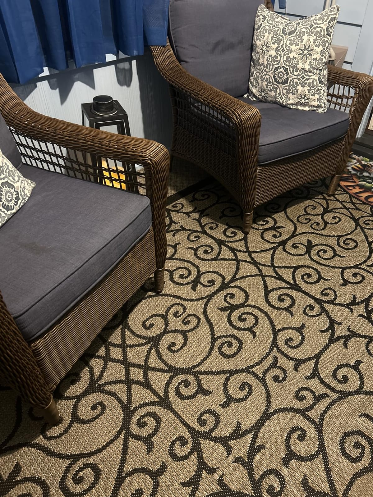 JONATHAN Y Vintage Filigree Indoor Outdoor Area Rug 8X10 Black/Khaki, Madrid Textured Weave for Backyard, Patio, Porch, Easy-Cleaning, High Traffic, Pet-Friendly, Non-Shedding customer photo 2