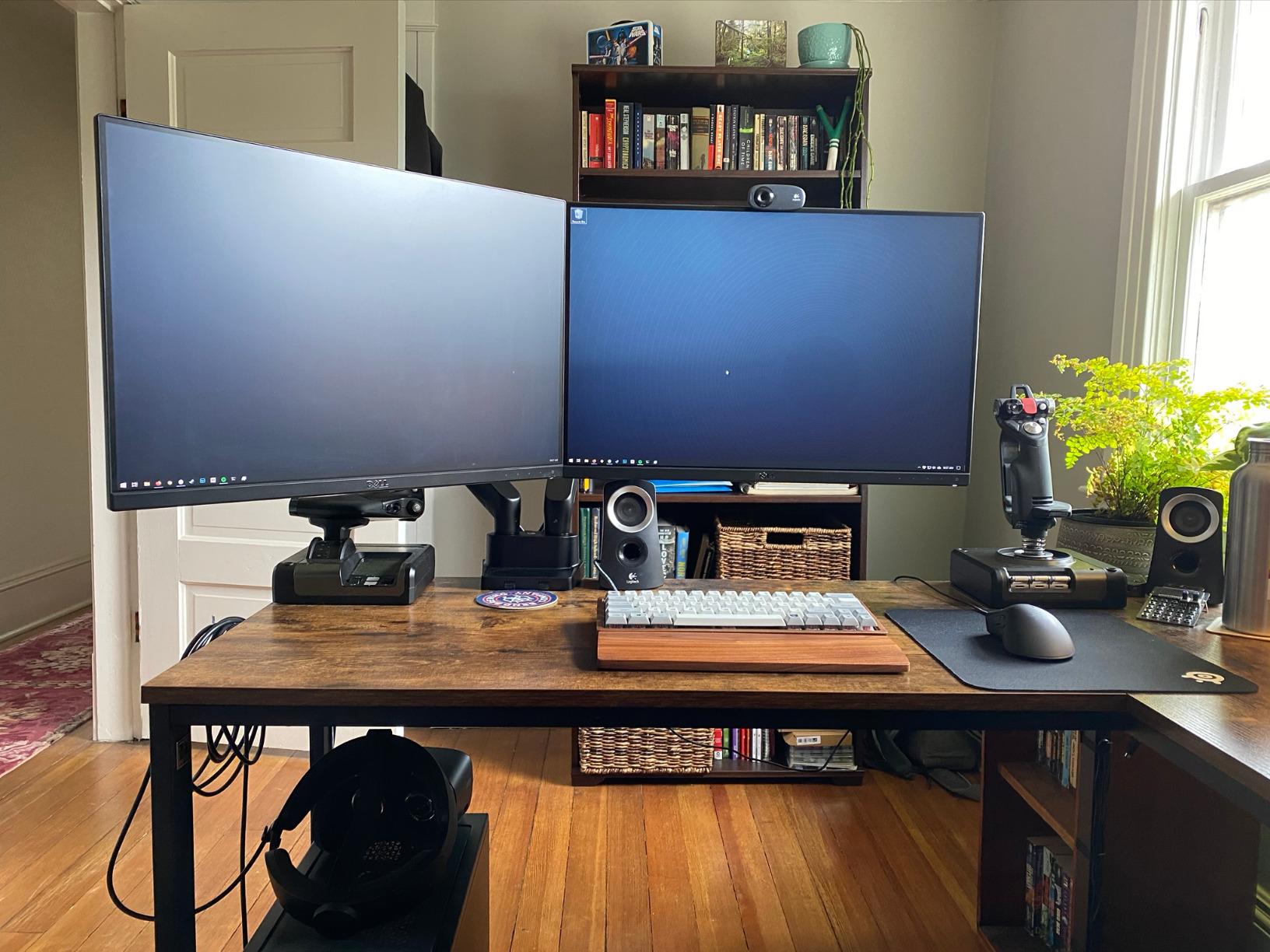 EVEO Premium Dual Monitor Mount 14