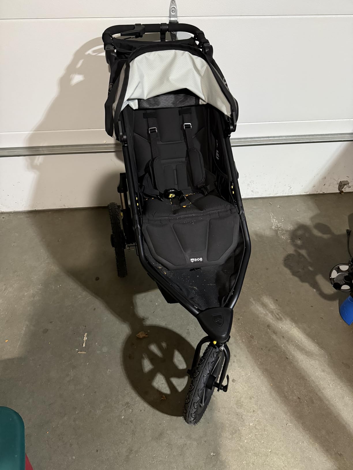 BOB Gear Alterrain Pro Jogging Stroller - Black | All Terrain, All Weather Jogger Stroller; SmoothShox Suspension & Air-Filled Tires; Car Seat Compatible customer photo 1