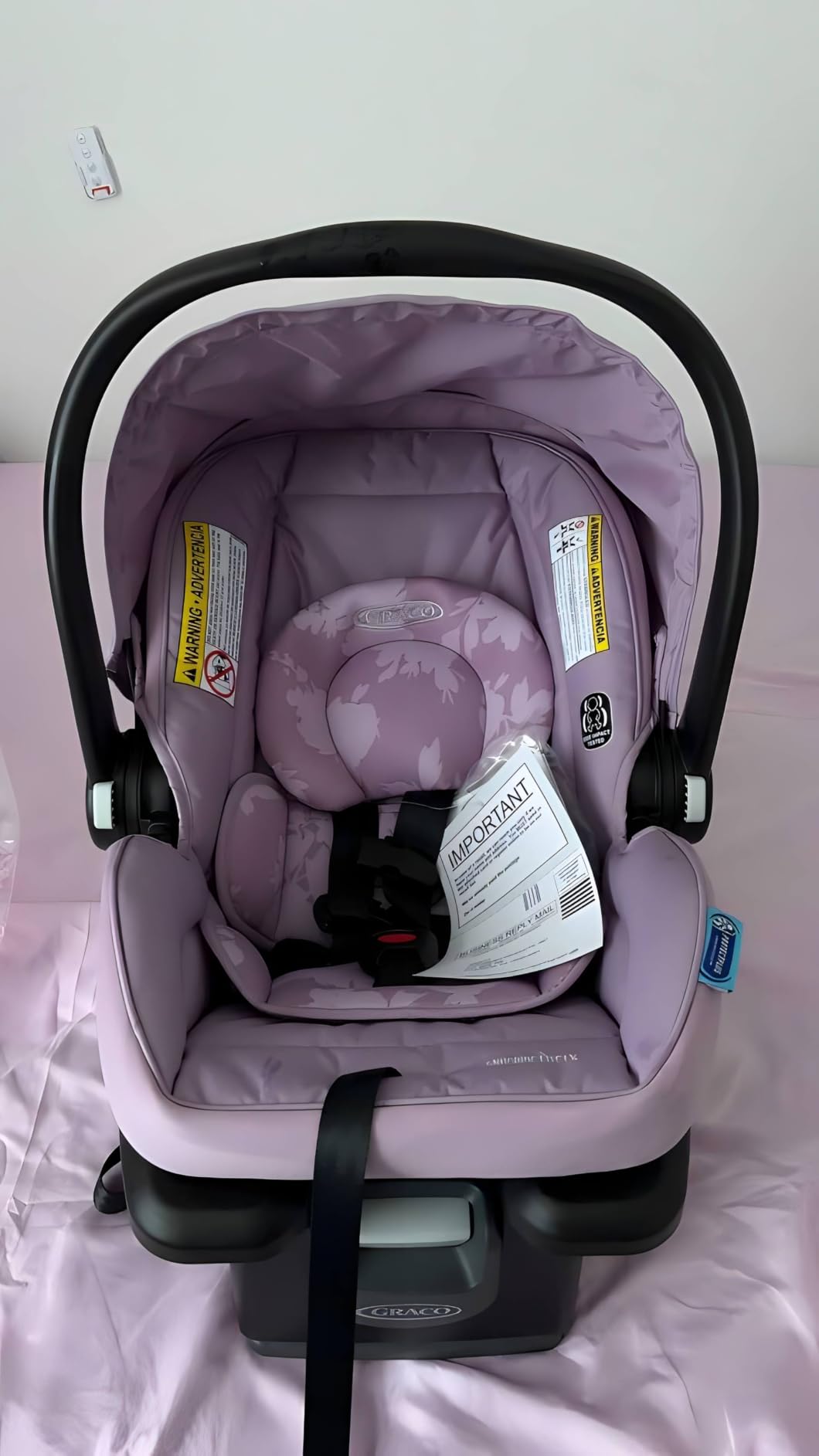 Graco SnugRide Lite LX Infant Car Seat, Lightweight Rear-Facing Seat for Babies 4-30 lb, 4-Position Adjustable Base, Latch Installation & ProtectPlus Engineered, Studio customer photo 1