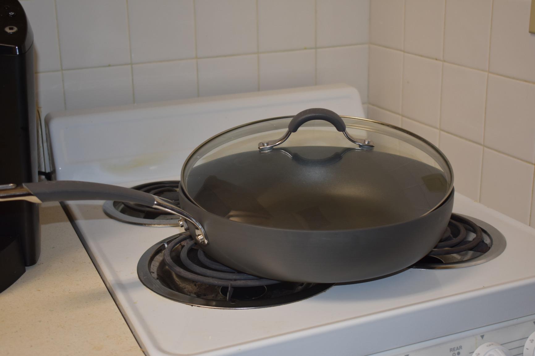 Circulon Radiance Nonstick Pots and Pans Set, 10-Piece, Gray customer photo 2