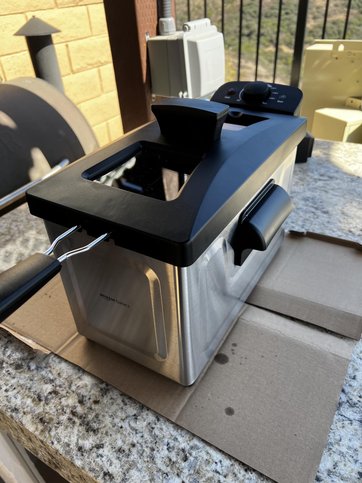 Amazon Basics 3.2-Qt (3.0L) Electric Deep Fryer with Adjustable Temperature Control, 1500W, Stainless Steel customer photo 1