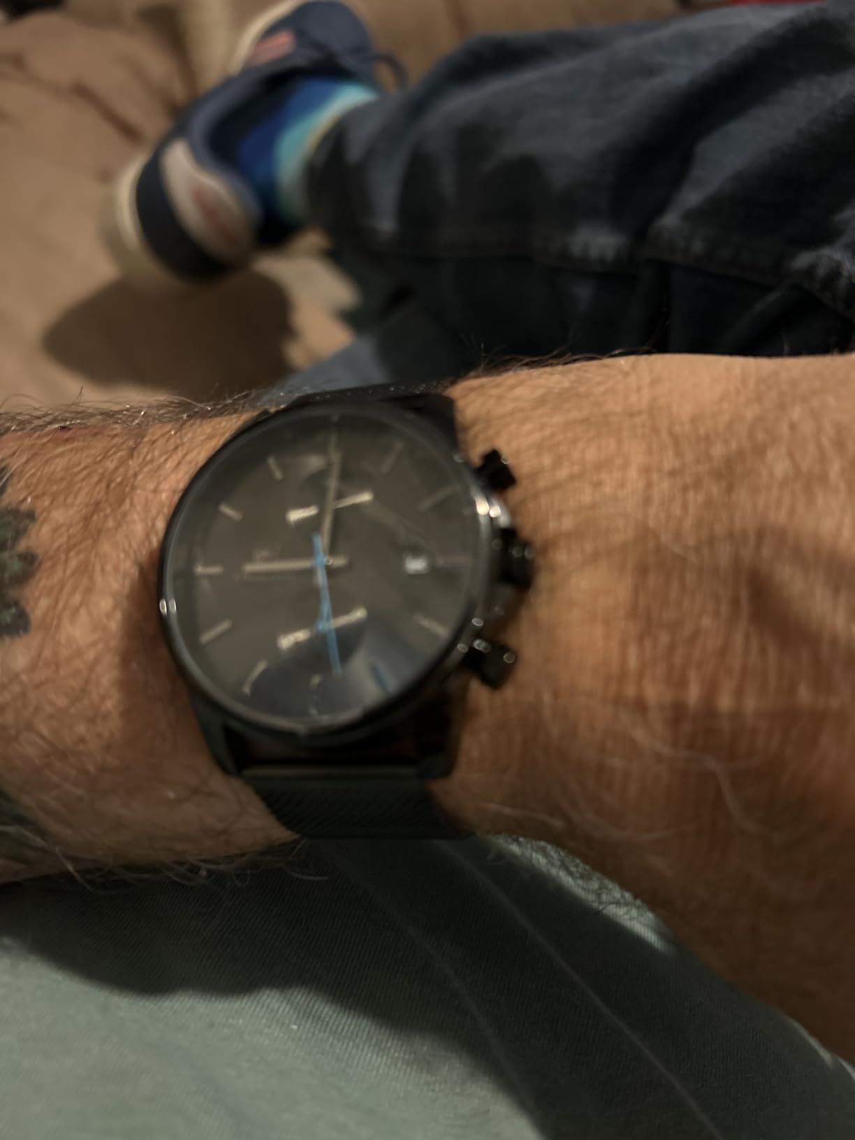 GOLDEN HOUR Mens Watch Fashion Sleek Minimalist Quartz Analog Mesh Stainless Steel Waterproof Chronograph Watches for Men with Auto Date customer photo 2
